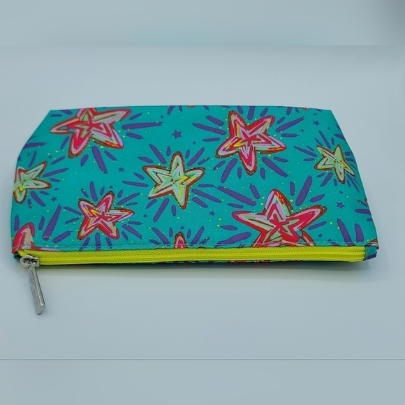 Clinique Glowy Skin 8 Piece Set With Cosmetic Case NEW #677 GIFT WITH PURCHASE - Picture 9 of 10